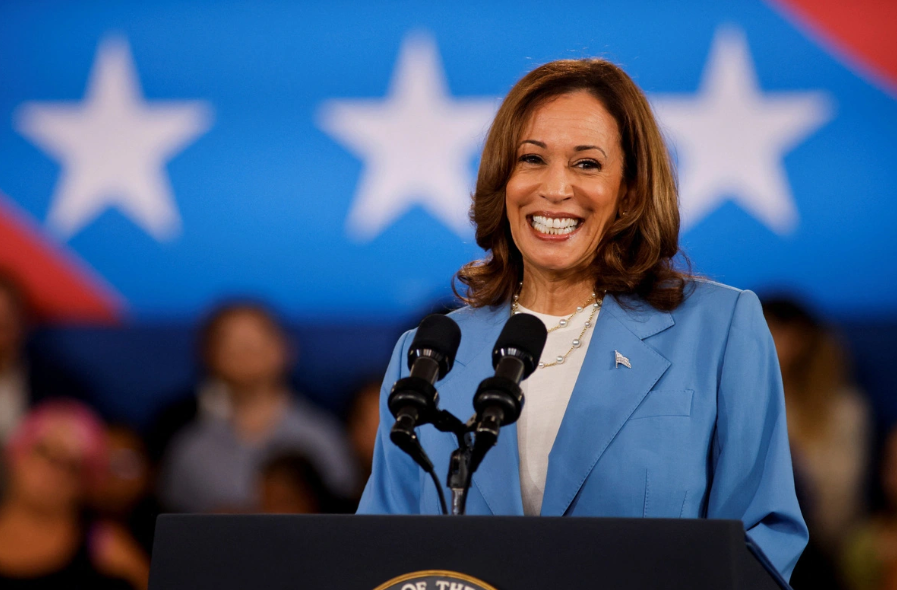 KAMALA HARRIS ĐỀ XUẤT TĂNG THUẾ DOANH NGHIỆP LÊN 28%